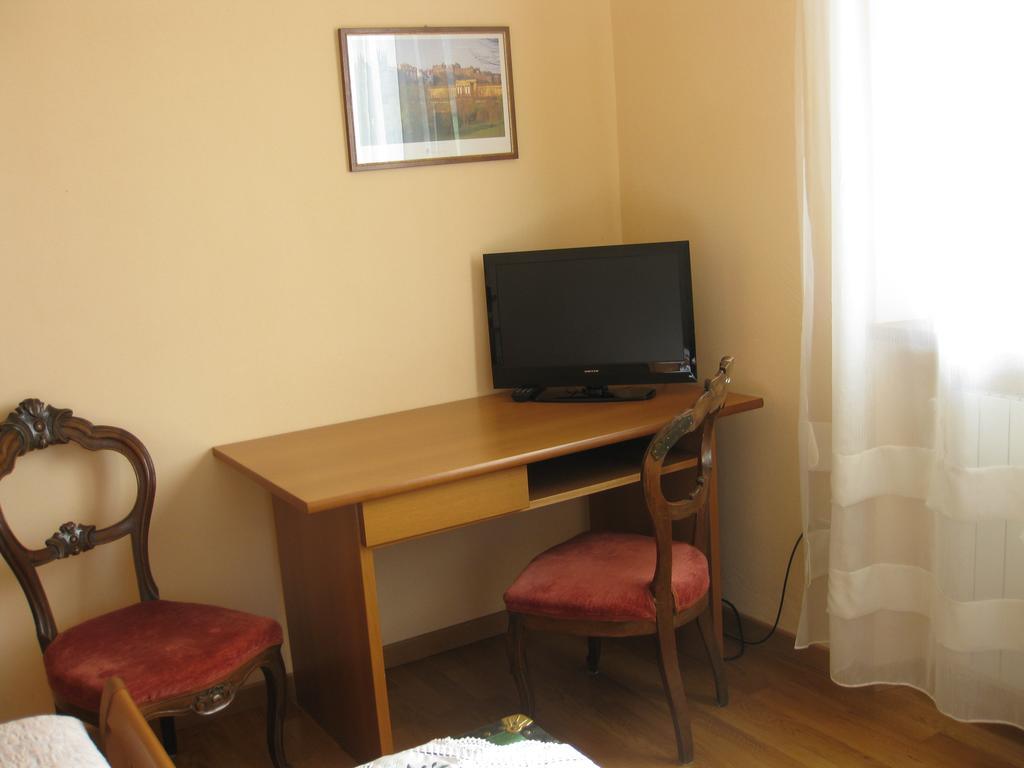 B&B Garden Solto Collina Habitación foto