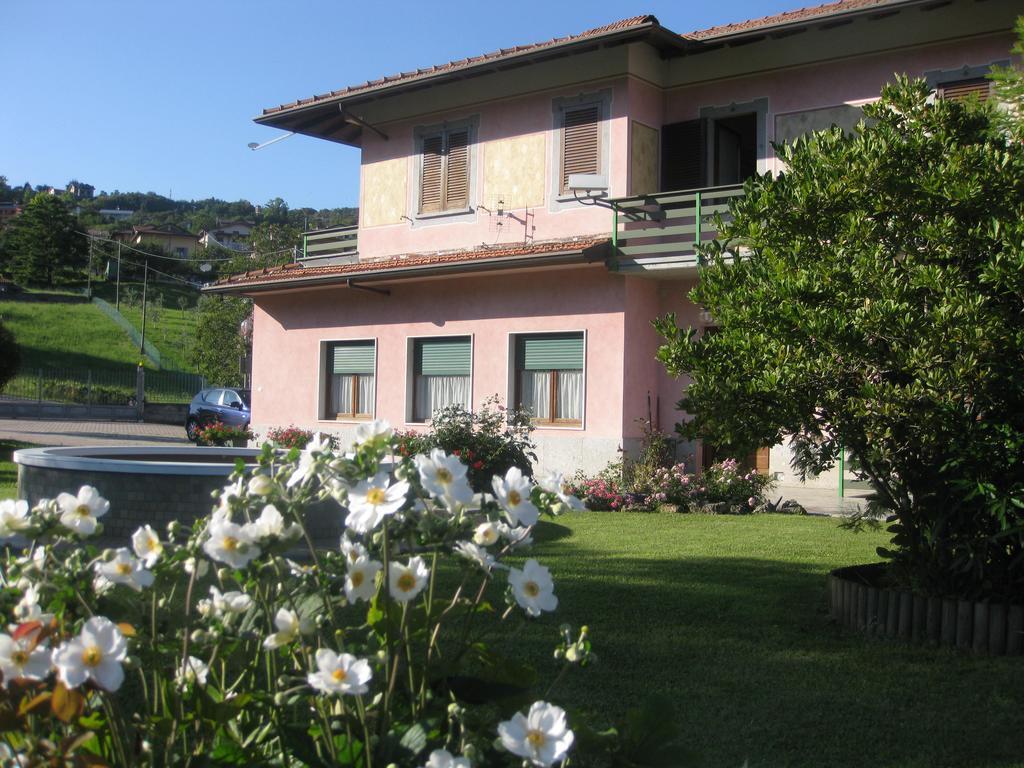 B&B Garden Solto Collina Exterior foto