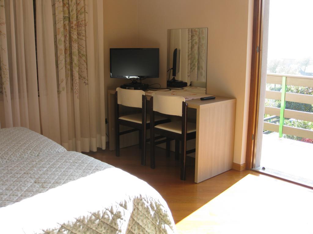 B&B Garden Solto Collina Exterior foto